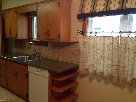 5th image of 331 Beebe Ave