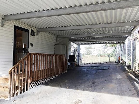 4th image of 508 Locust St