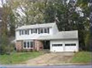 8 Liane Rd, Wilmington, DE 19809