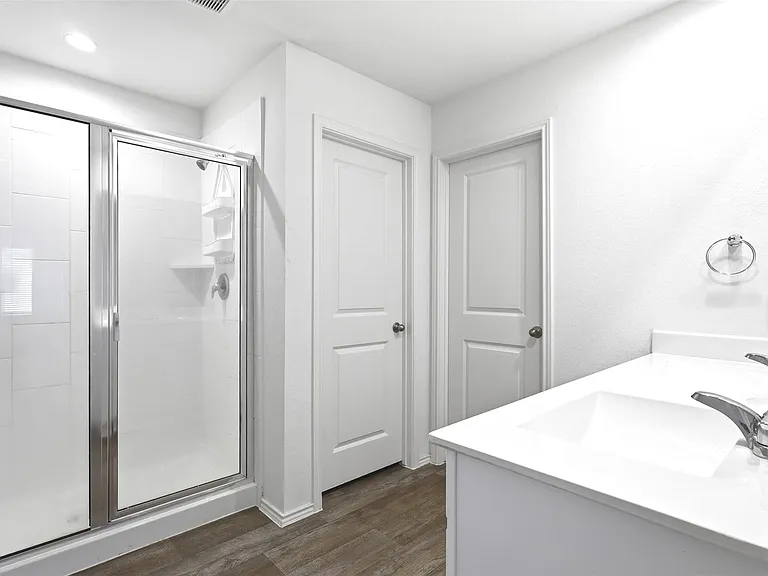 4214 Berwick Park Ln — Photo 11
