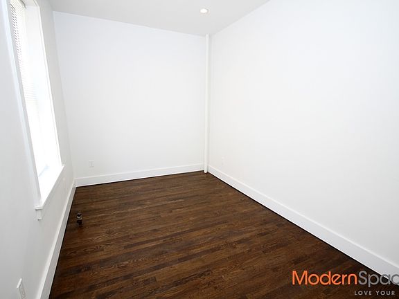 5th image of 2503 44th St APT 1