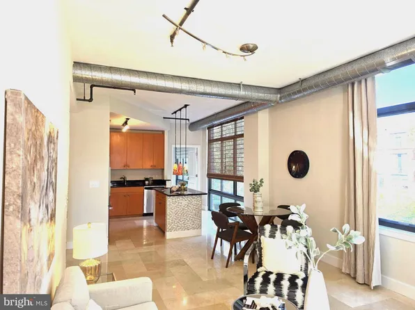 520 John Carlyle St Unit 343, Alexandria, VA 22314