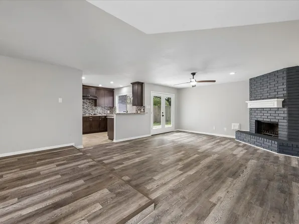 16714 Rockbend, Houston, TX 77084