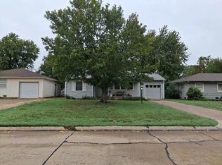 1431 21st St, Woodward, OK 73801