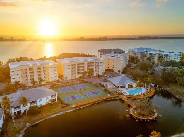 260 Hidden Bay Dr #304, Osprey, FL 34229