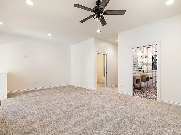 1007 Brookings Pl — Photo 30
