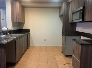 13190 Bromont Ave APT 208, Sylmar, CA 91342