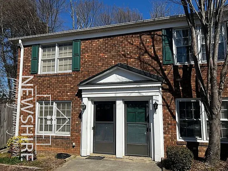 1 Hartsville Dr #15 — Photo 1