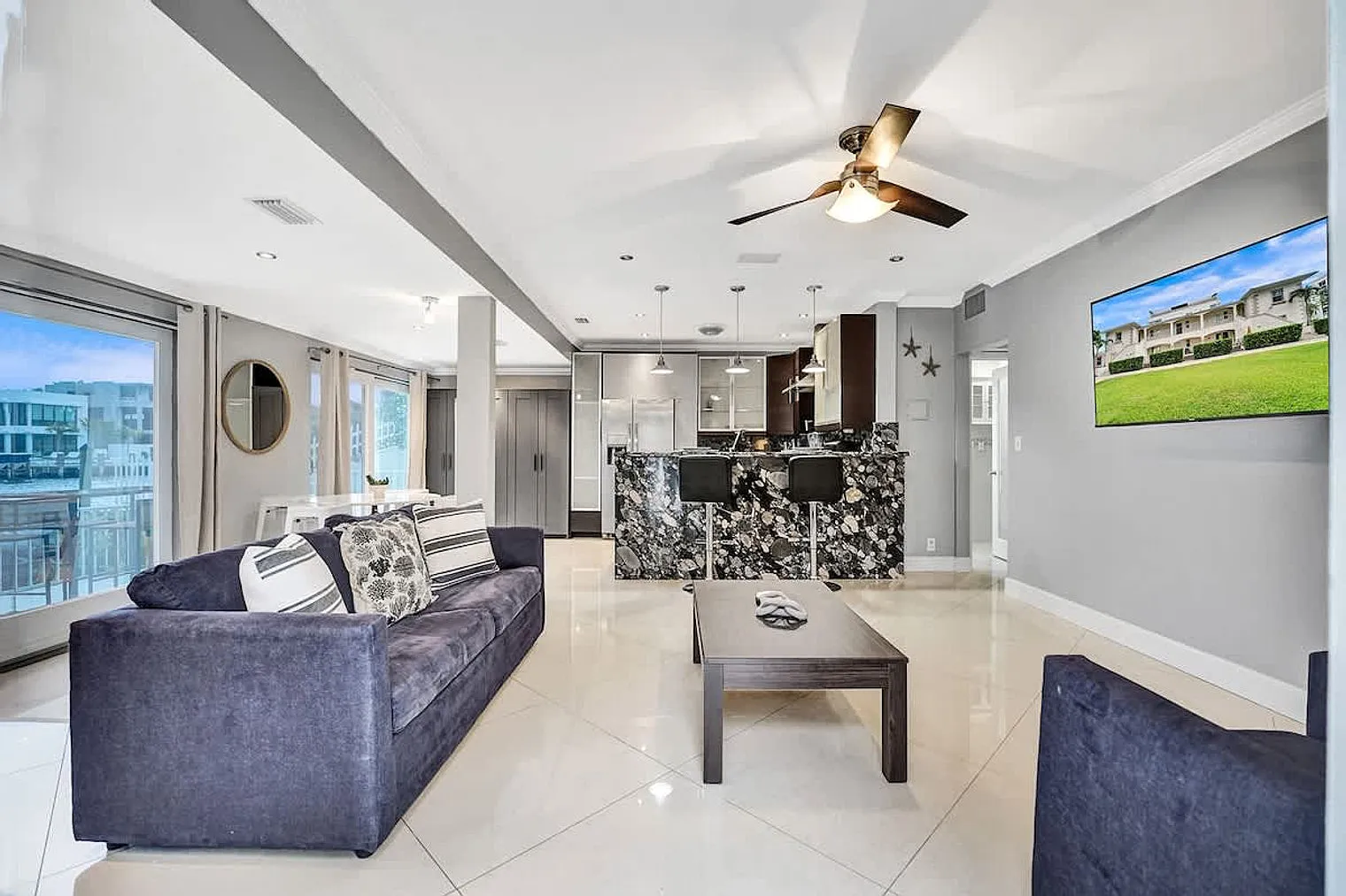 1 bed, 1.0 bath, 613 sqft, $3,264 — Photo 1