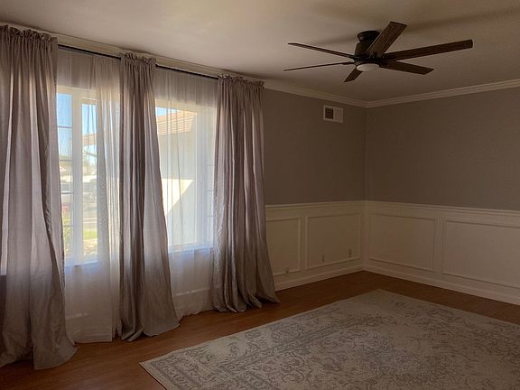 4th image of 358 Yellowstone Dr