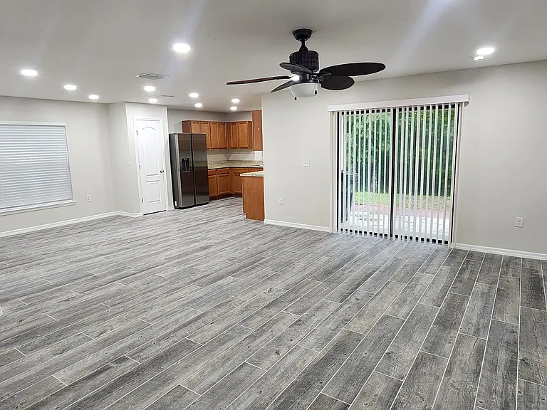 706 Chatham Walk Dr — Photo 7