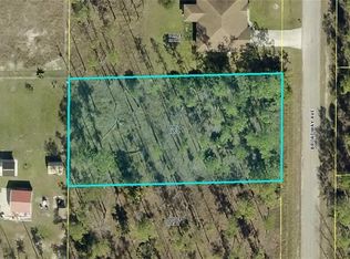 1305 Broadway Ave, Lehigh Acres, FL 33972