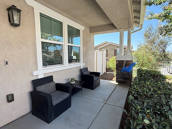 3rd image of 4022 Boulder Dr