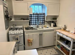 (Undisclosed Address), Huntington, NY 11743