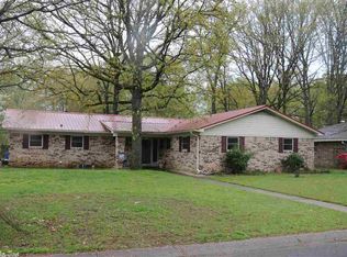 26 Glenmere Dr, Searcy, AR 72143
