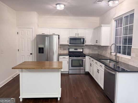 2nd image of 205 Nacoochee Way