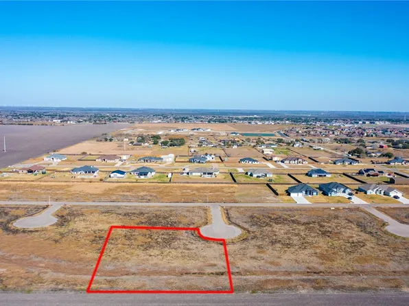 4701 Shiraz Ct, Robstown, TX 78380