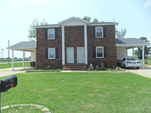 218 Andrea Dr, Sikeston, MO 63801