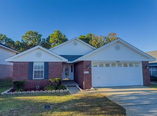 9760 Seafarers Way, Navarre, FL 32566