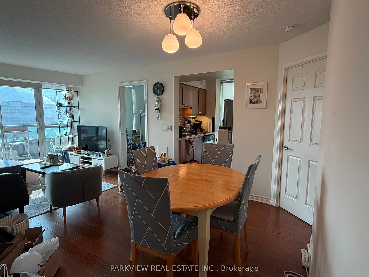 3 bed, $3,600 — Photo 2
