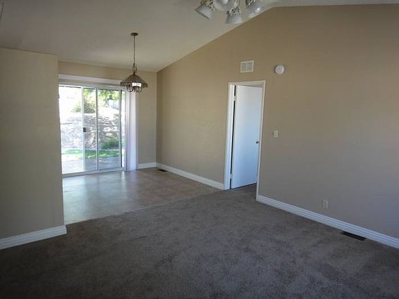 Living & dining room