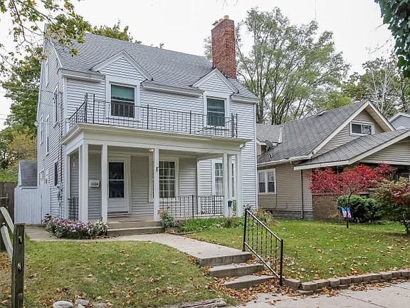3rd image of 1128 Benjamin Ave SE
