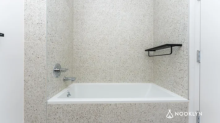 Rented by Nooklyn NYC LLC | media 32