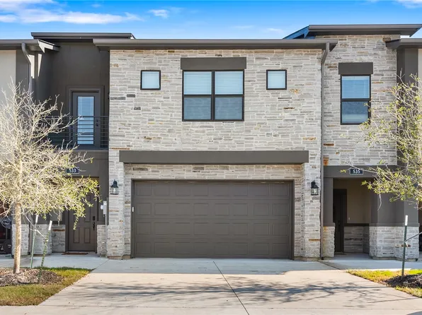 533 Momma Bear Dr, College Station, TX 77845