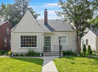 5231A N Bay Ridge Ave, Milwaukee, WI 53217