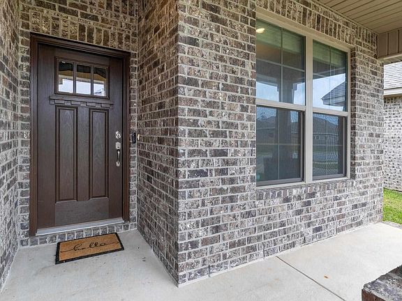 2nd image of 2102 Cambridge Park Dr