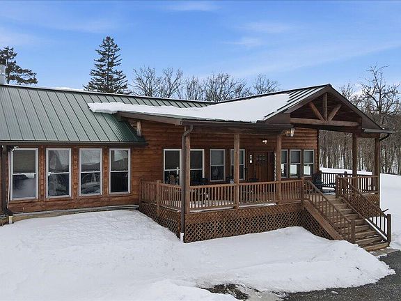 3rd image of 190 Garrity Rd