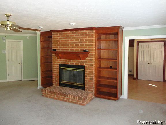 5th image of 8236 N Old Mill Ln