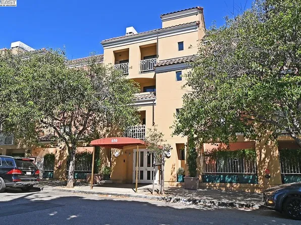 650 Chestnut St APT 403, San Francisco, CA 94133
