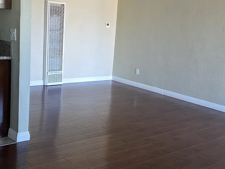 465 E Pasadena St #5 — Photo 4