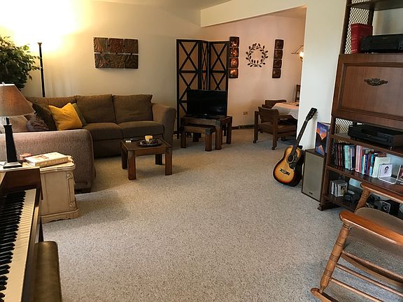 2nd image of 7449 W 153rd St