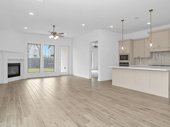 3rd image of 8703 Blue Coral Ln