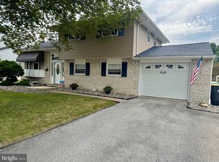 2 Marta Dr, Wilmington, DE 19808