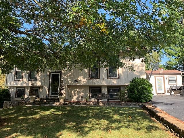 1st image of 7217 Longleaf Dr