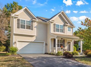 395 Seatrain Dr, Delaware, OH 43015