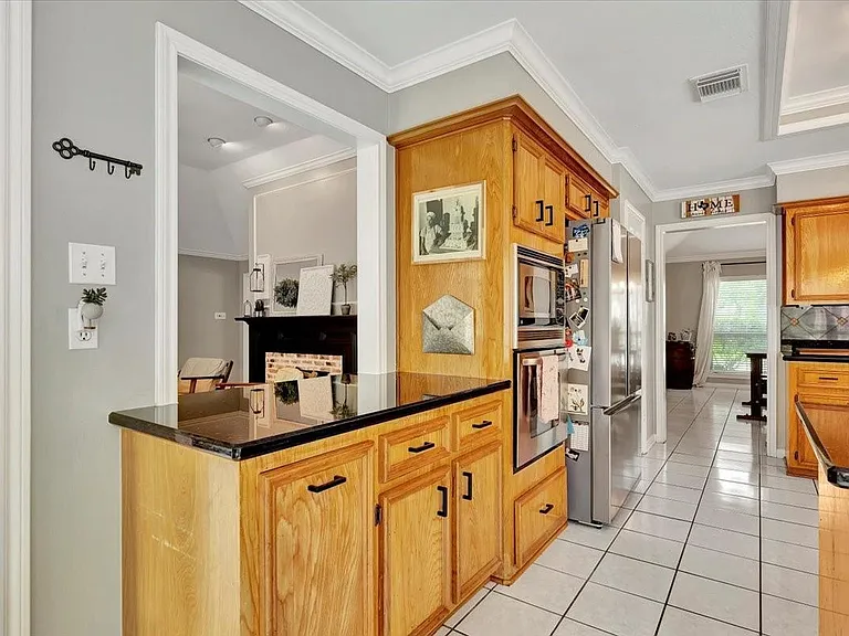 15402 Willow Shores Dr — Photo 28