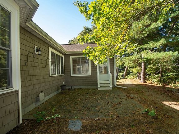 5th image of 20 Mulligan Dr #92
