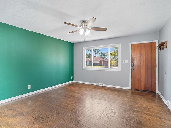 4th image of 4024 Etna St