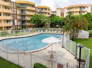1750 W 46th St APT 207, Hialeah, FL 33012