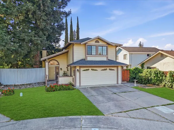 6 Eduardo Ct, Sacramento, CA 95831