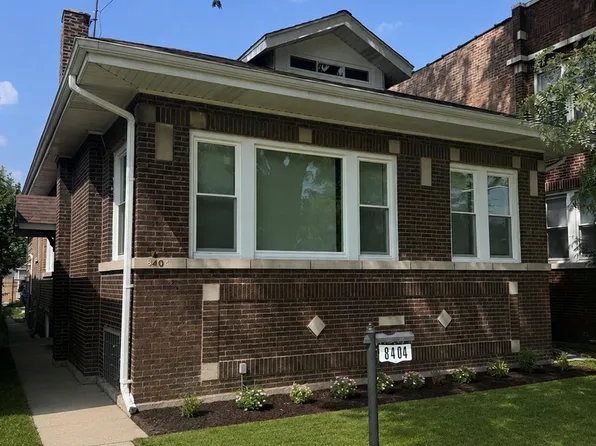 8404 S Oglesby Ave, Chicago, IL 60617