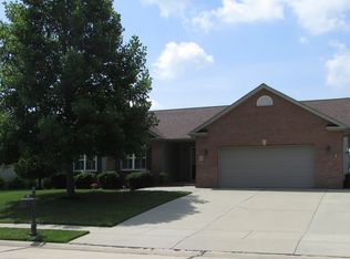 204 Crossington Ln, Troy, IL 62294