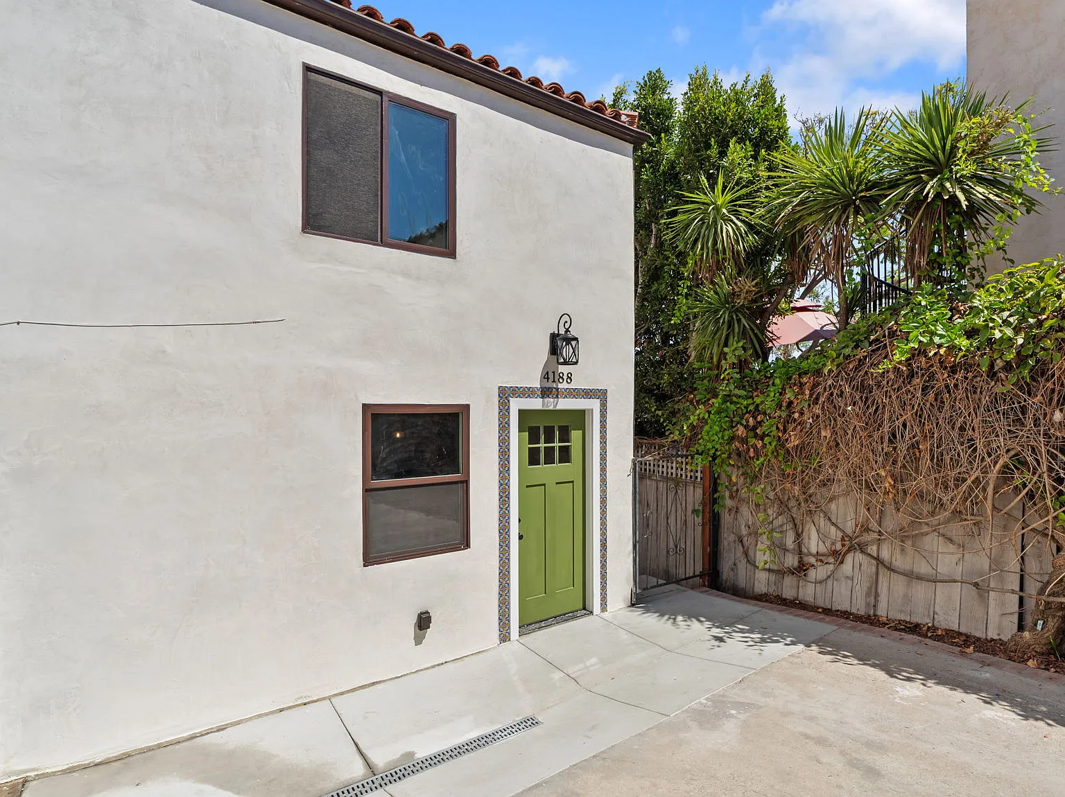 1 bed, 810 sqft, $3,200 — Photo 3