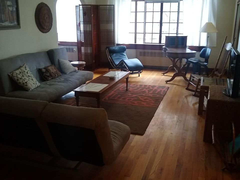 1st image of 1060 N Washington St APT 205