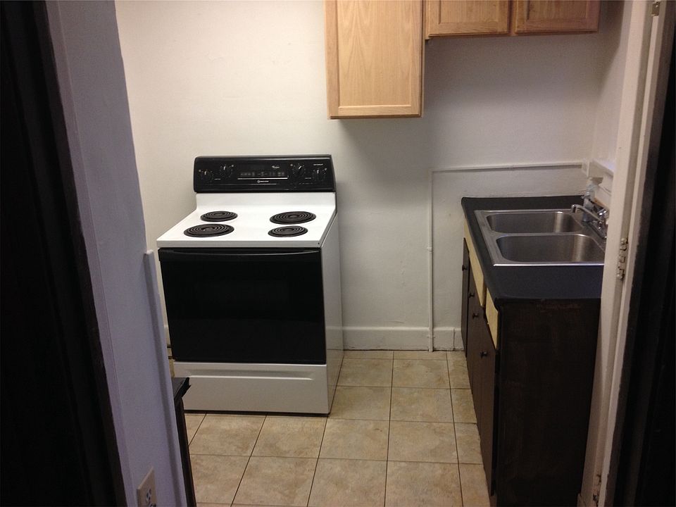 1st image of 3 Edgar Ave