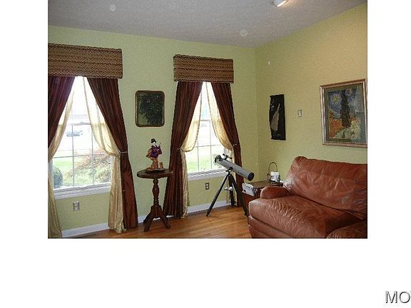 Livingroom 13x15